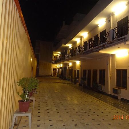 Hotel Le Ville - Unit Of Hotel Anuradha Palace Haridwar Exterior photo